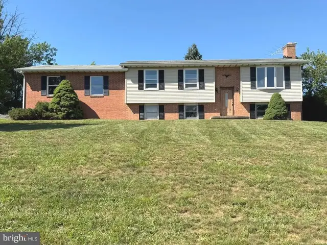 9301 Liberty Ct, Frederick