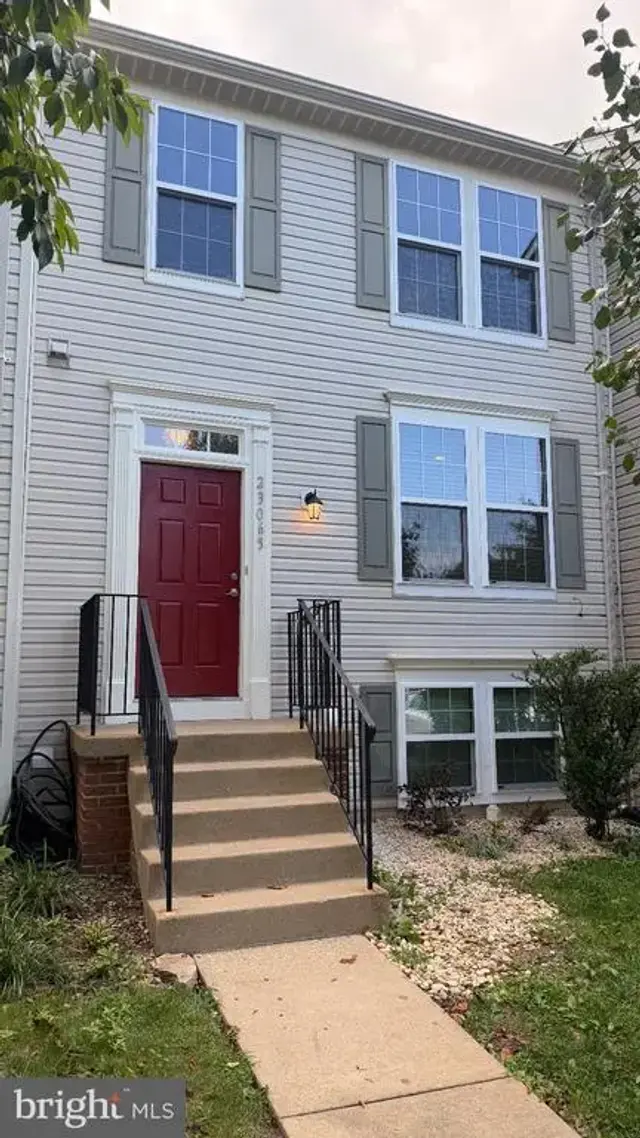 23065 Potomac Hill Sq, Sterling