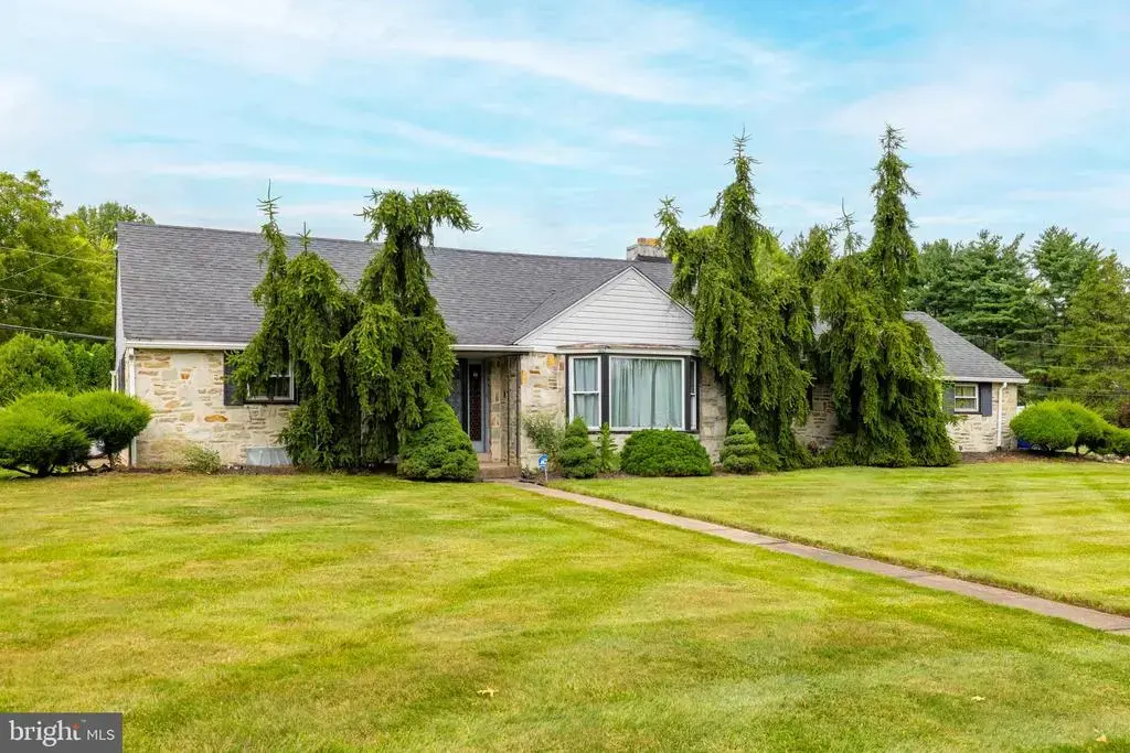 3946 Blake Rd, HUNTINGDON VALLEY