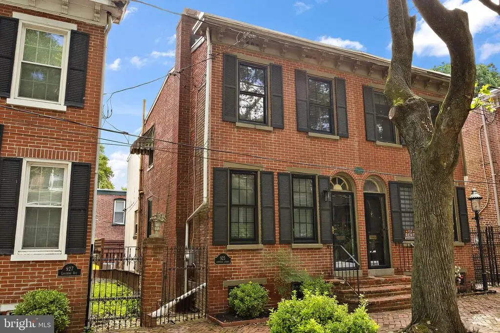 925 Lovering Ave, WILMINGTON