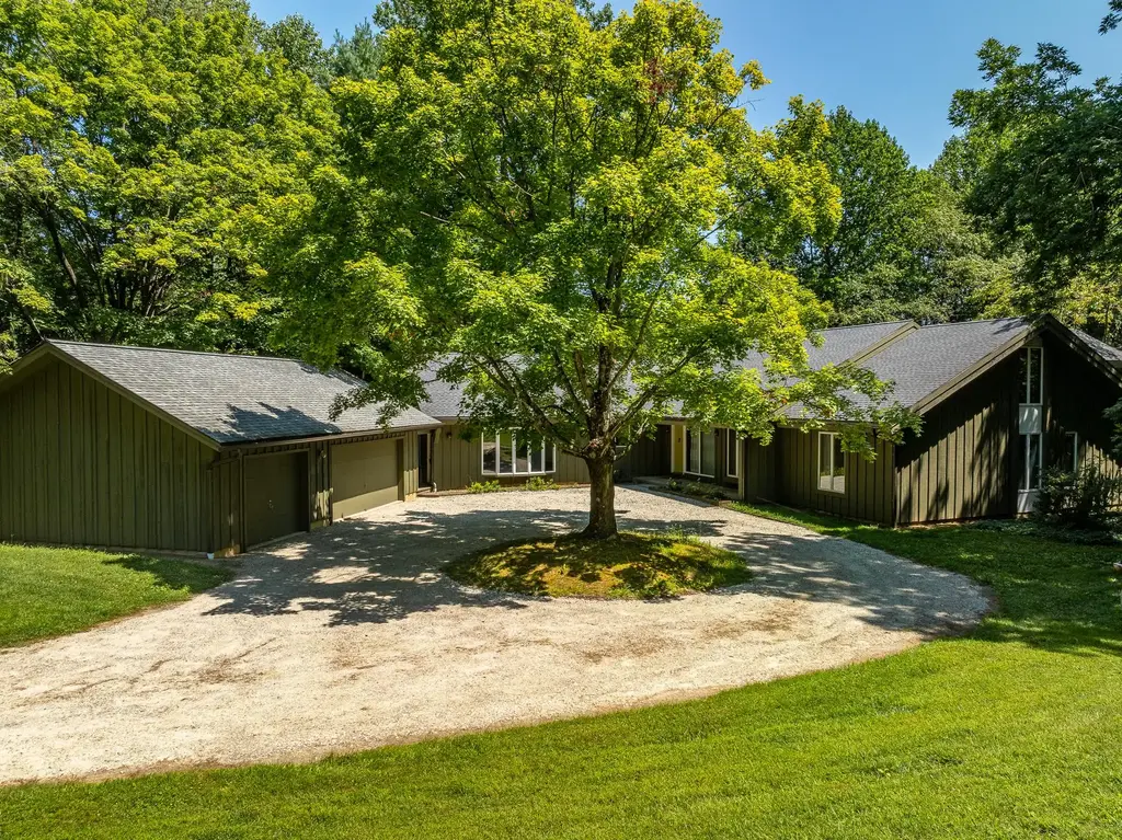 180 Elbow Ln, LANDENBERG