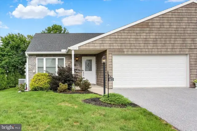 4872 Orchid Way, Dover