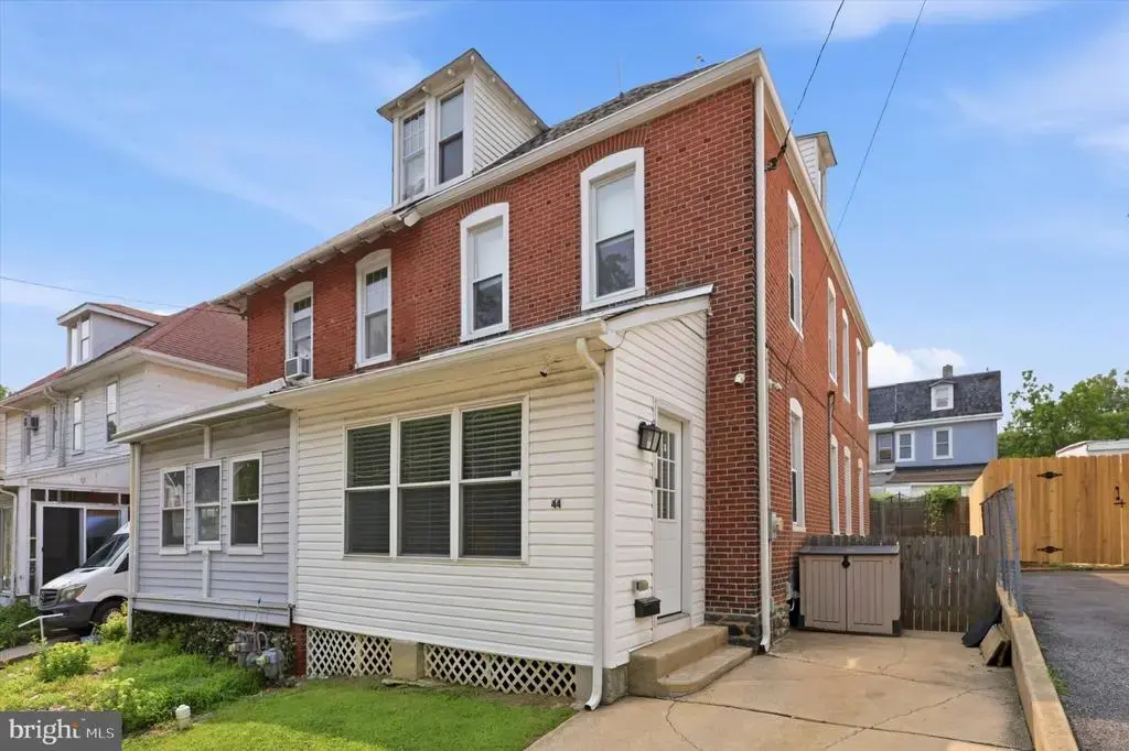 44 Prospect Ave, BRYN MAWR