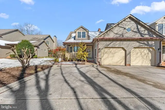 15 Heatherfield Ct, Kilmarnock