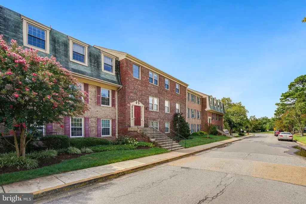 6002 Westchester Park Dr #6002 201, COLLEGE PARK