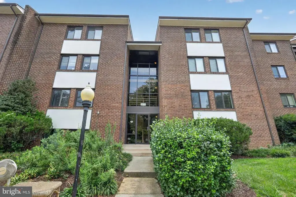 1427 Northgate Sq #12, RESTON
