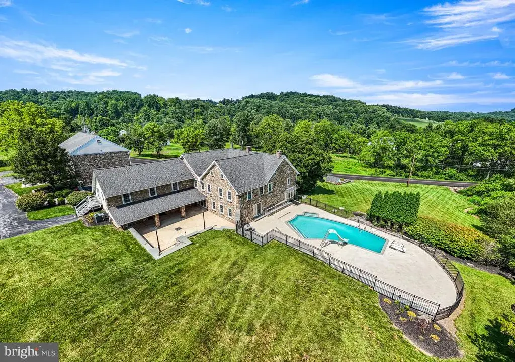 112 Terrace Rd, BOYERTOWN