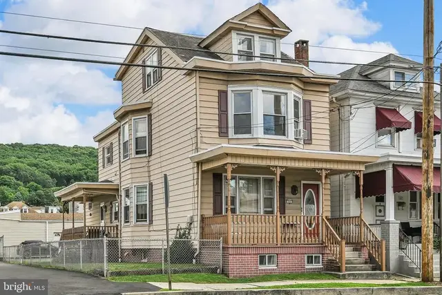 1801 W End Ave, Pottsville