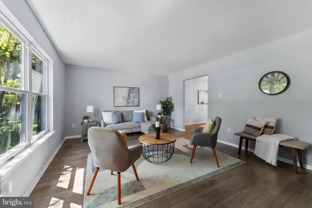 10 Iron Bolt Ct, CATONSVILLE
