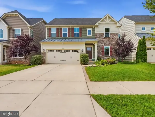 807 Boxwood Dr, Glen Burnie