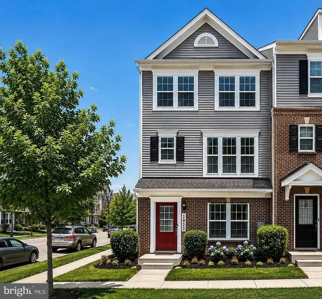 2922 Pinebrook Rd, LANDOVER