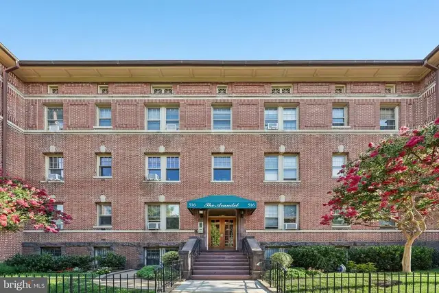 516 A St Ne #205, Washington