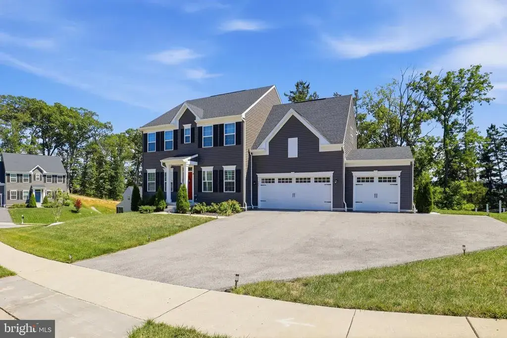 302 Greenwood Rd, SPRING GROVE