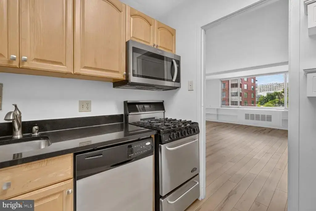 1121 Arlington Blvd #743, ARLINGTON