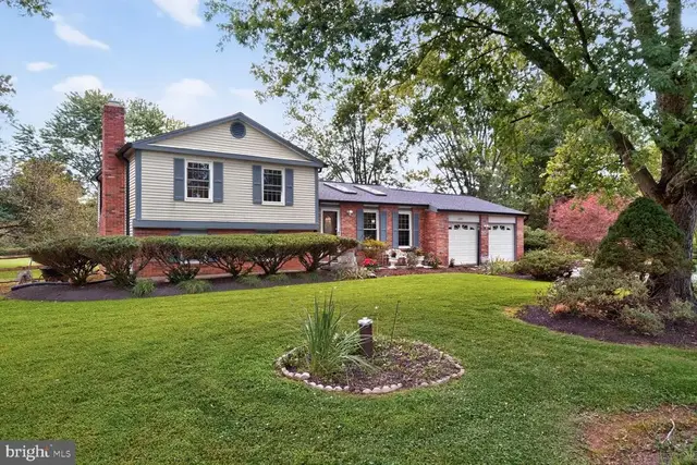 22621 Griffith Dr, Gaithersburg