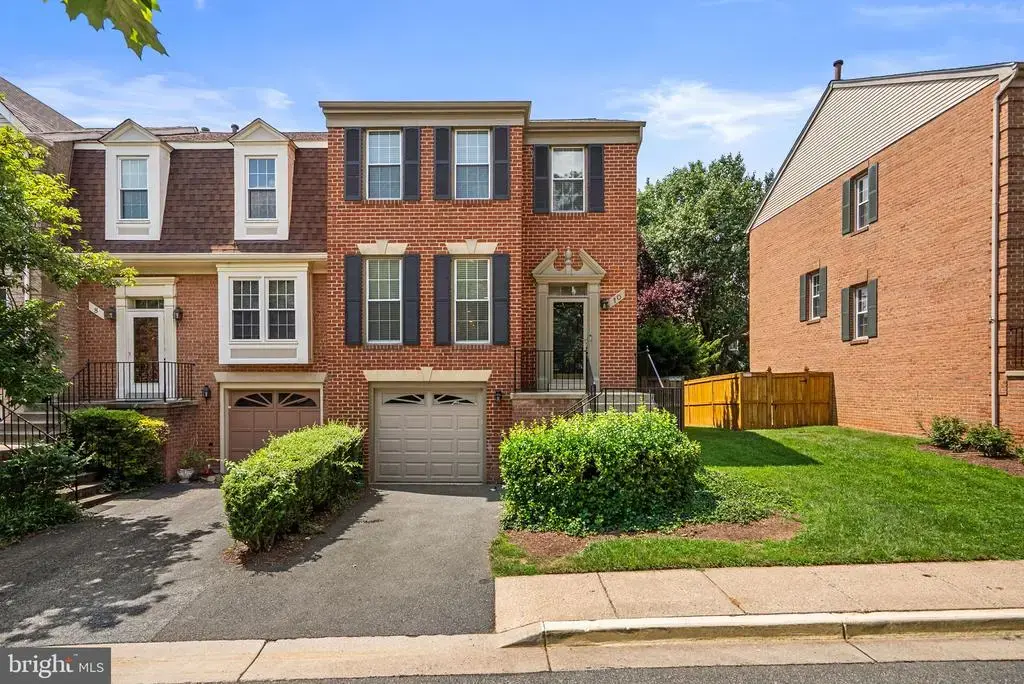 10 Loganwood Ct, NORTH BETHESDA