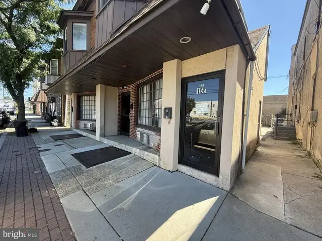 15 W 10th St #b, Marcus Hook