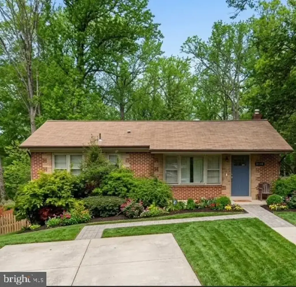 4114 Skyline Dr, SUITLAND