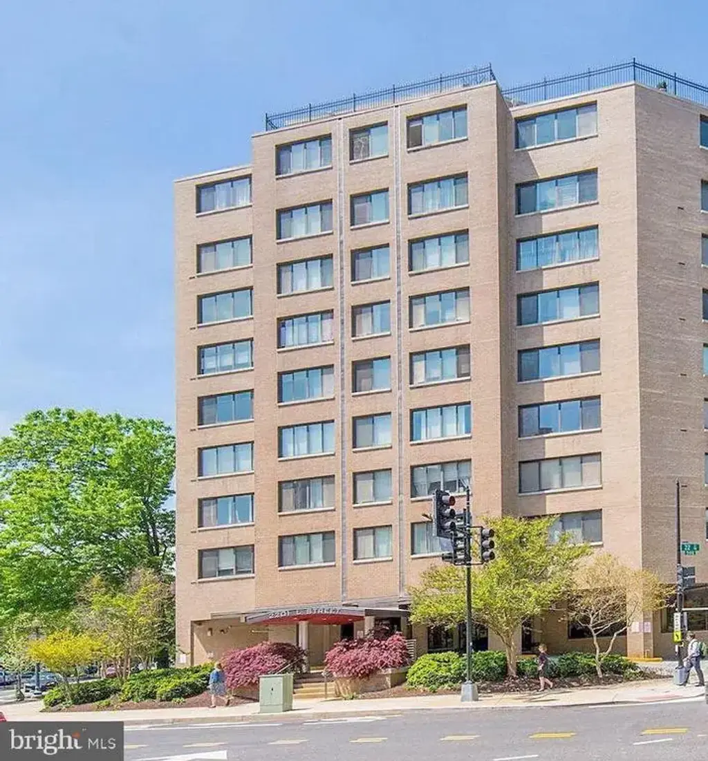 2201 L St Nw #817, WASHINGTON