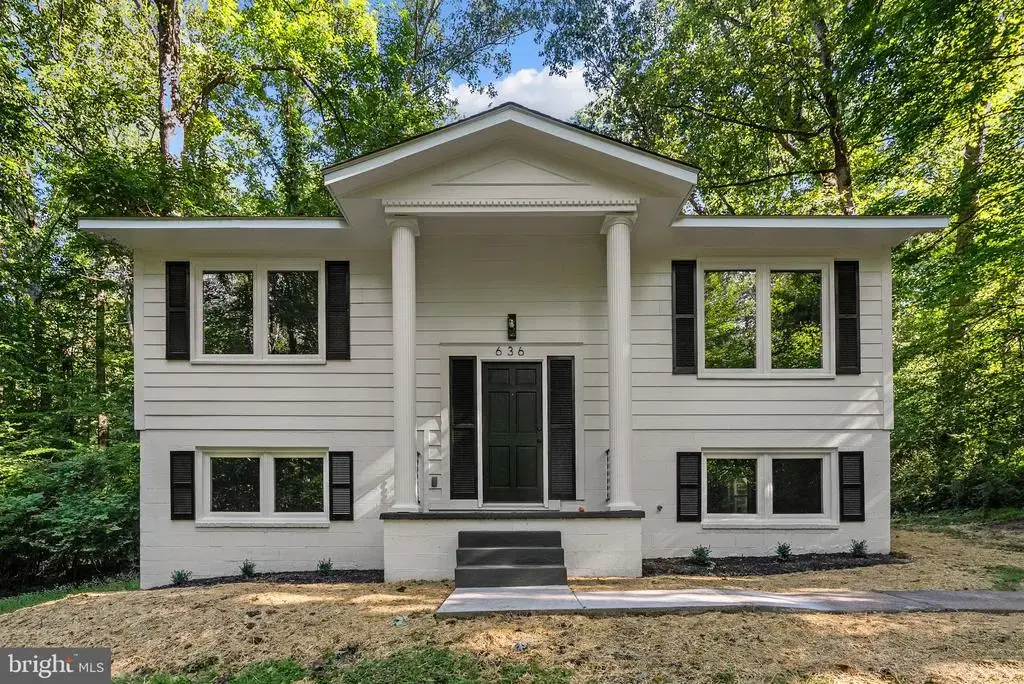 636 Holly Corner Rd, FREDERICKSBURG