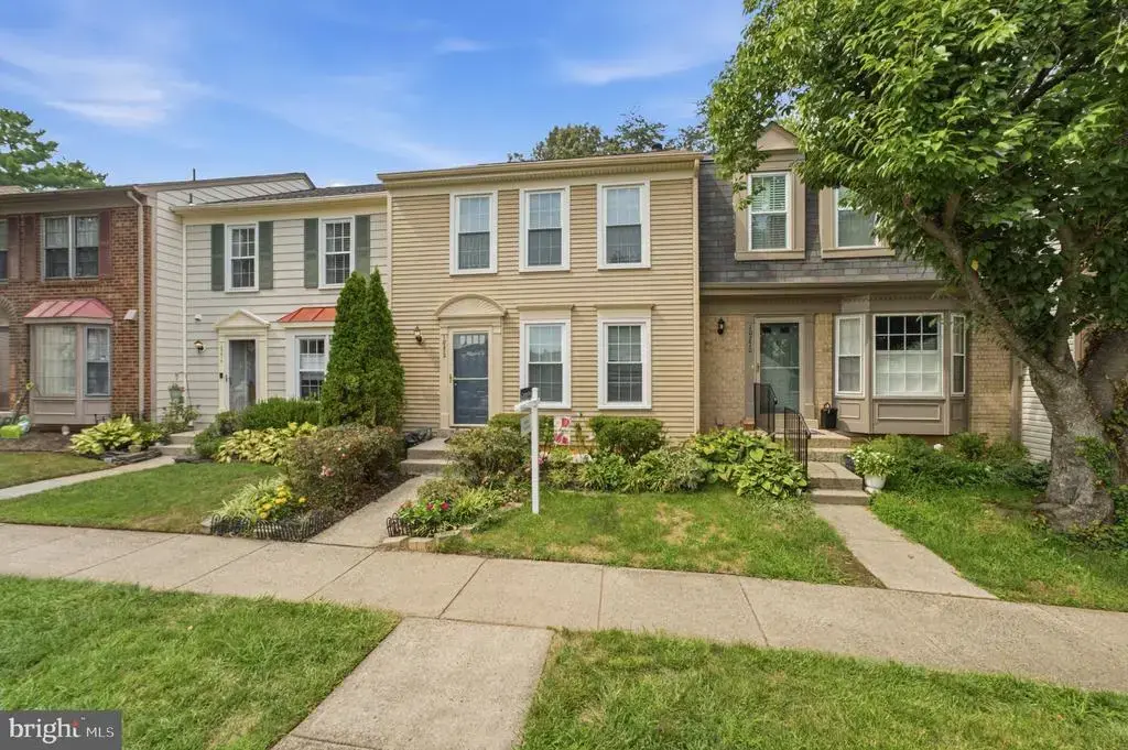 10272 Latney Rd, FAIRFAX