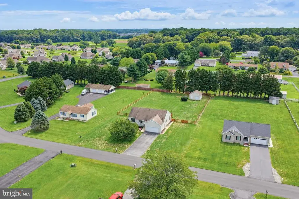 106 Falls Rd, MILTON