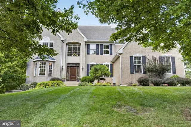 24 Cherry Farm Ln, West Chester