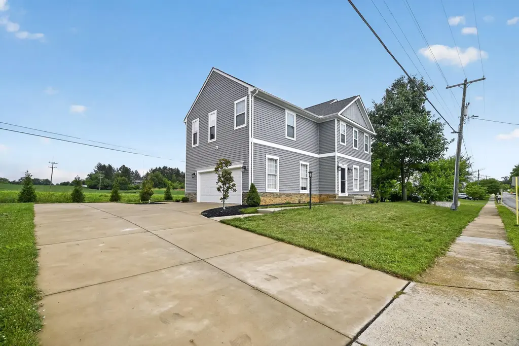 541 S Church St, BERRYVILLE