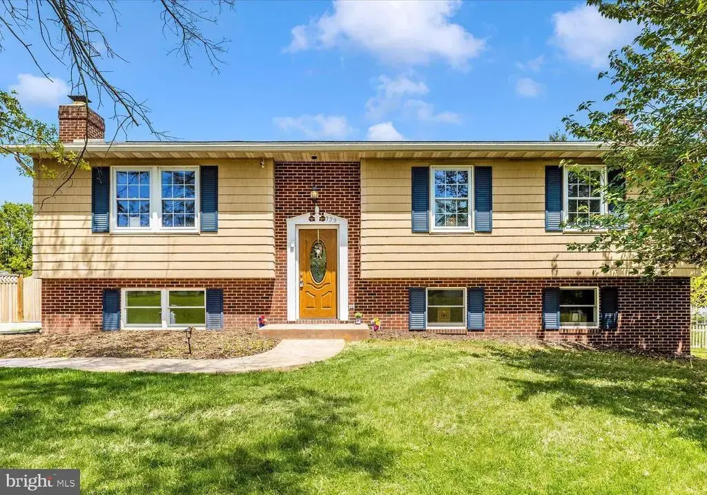 329 Roberts Mill Rd, TANEYTOWN
