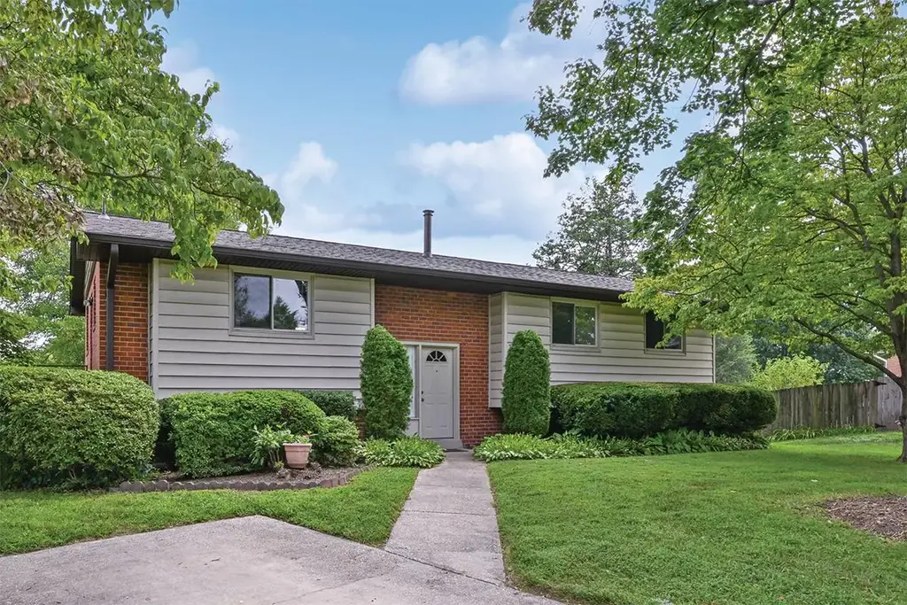 8 Kerwood Ct, SILVER SPRING