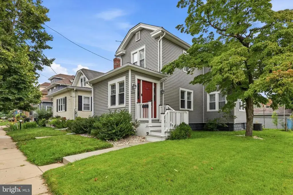 223 S Davis St, WOODBURY