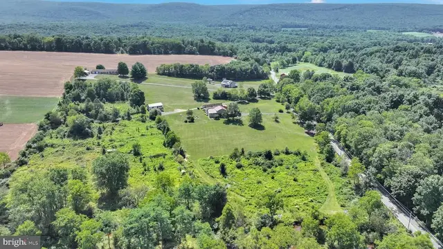 507& 505 Dad Burnhams Rd, Schuylkill Haven