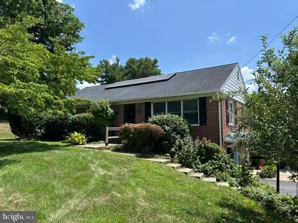 63 Charlestown Rd, WASHINGTON BORO