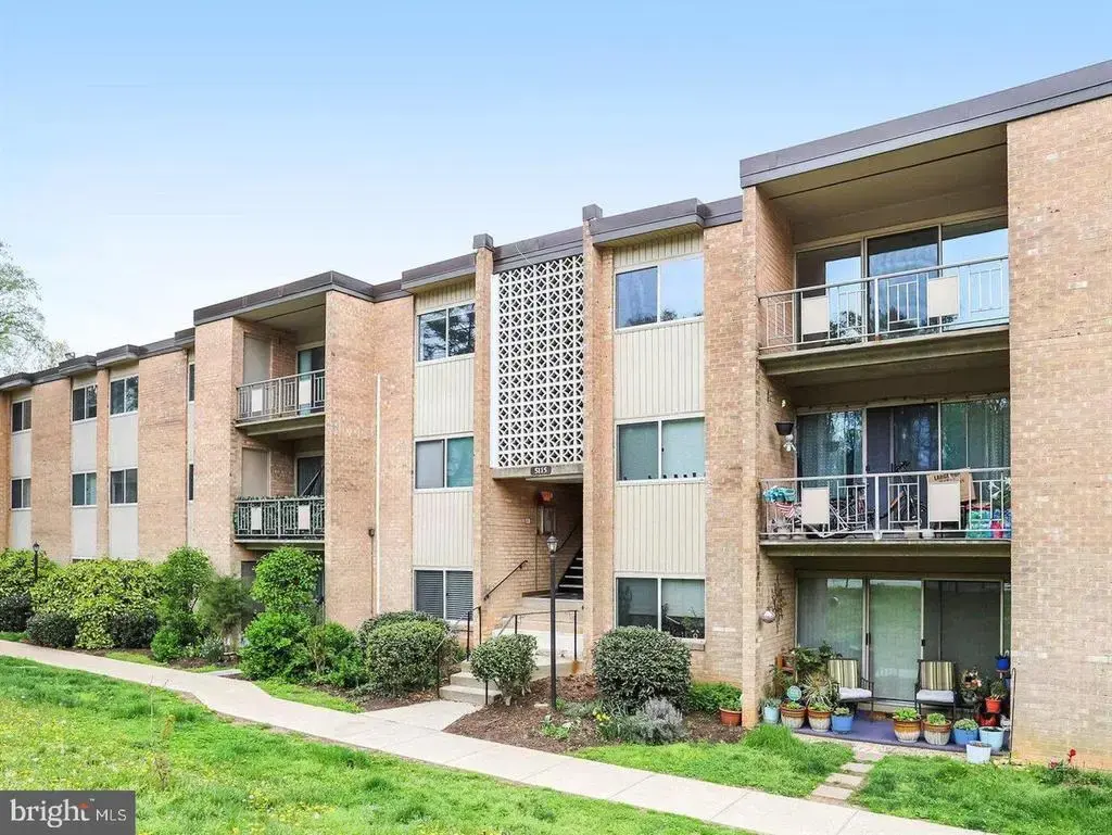 5115 Crossfield Ct #14, ROCKVILLE