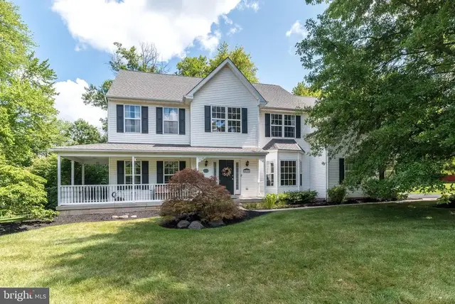 819 Fulton Ave, Lansdale