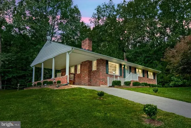 8420 Robert E Lee Dr, Spotsylvania