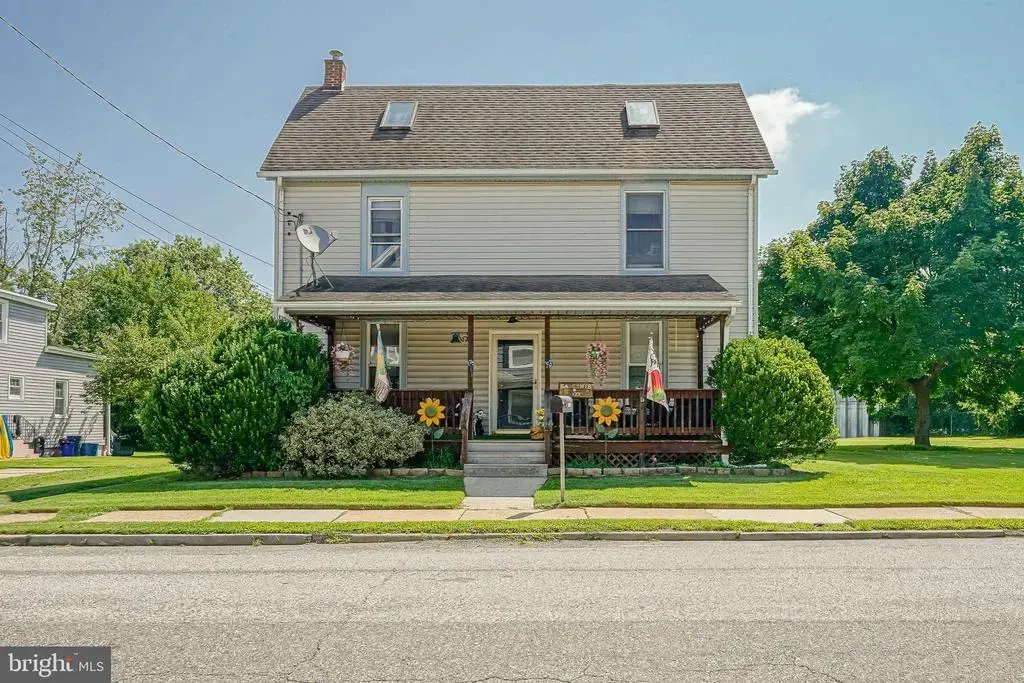 122 N Repauno Ave, GIBBSTOWN
