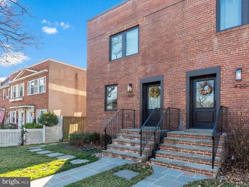 428 N Henry St #a, ALEXANDRIA