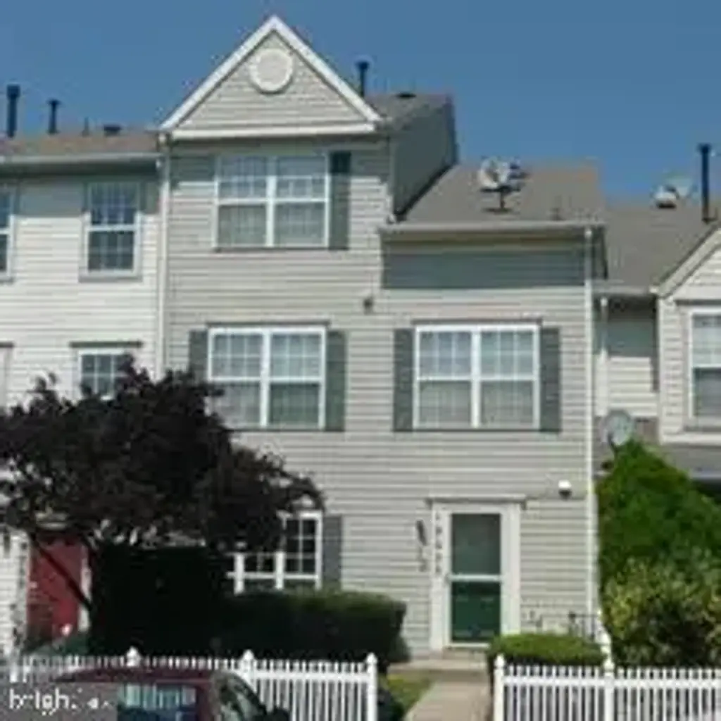 19003 Lark Song Ter, GERMANTOWN