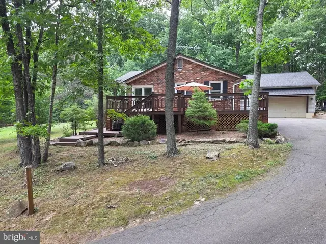 5250 Dapple Ln, Warrenton