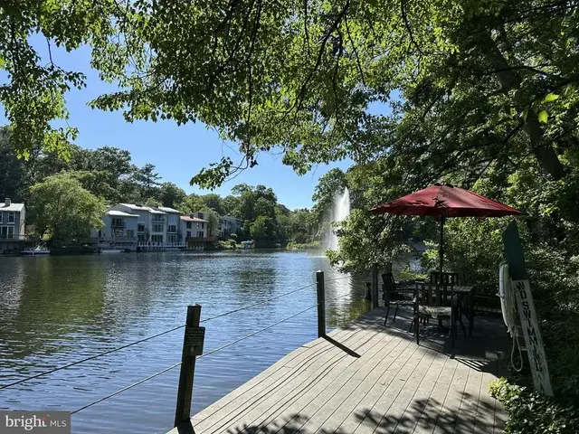 1550 Moorings Dr #1a/22c, Reston