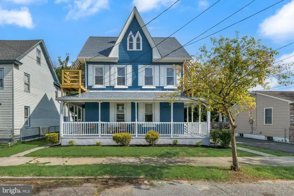 604 E Mulberry St, MILLVILLE
