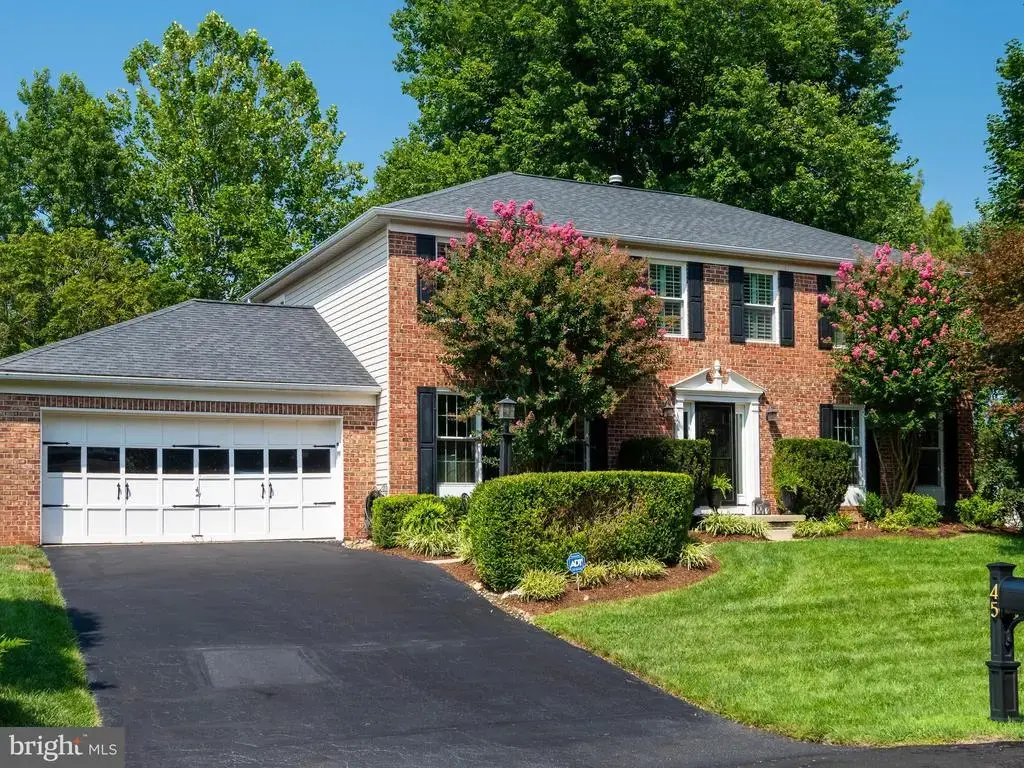 45 Balmoral Dr, CHADDS FORD