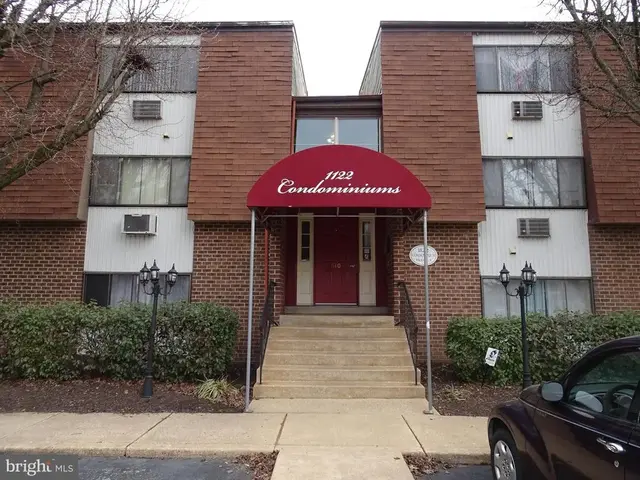 610 W 11th St #1, New Castle