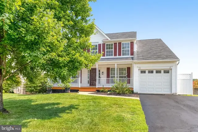 13821 Rosewood Dr, Woodbridge