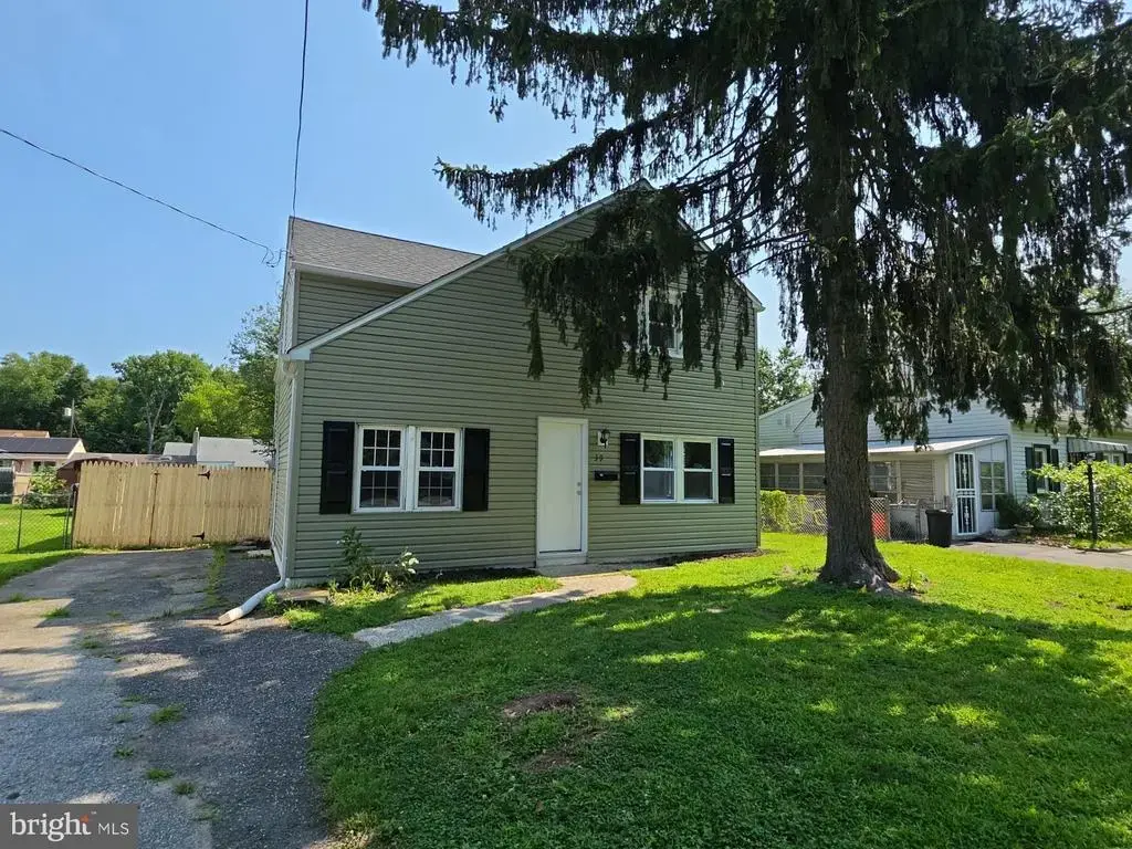 39 Maplewood Ave, CARNEYS POINT
