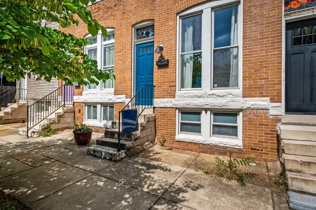 2727 Hampden Ave, Baltimore