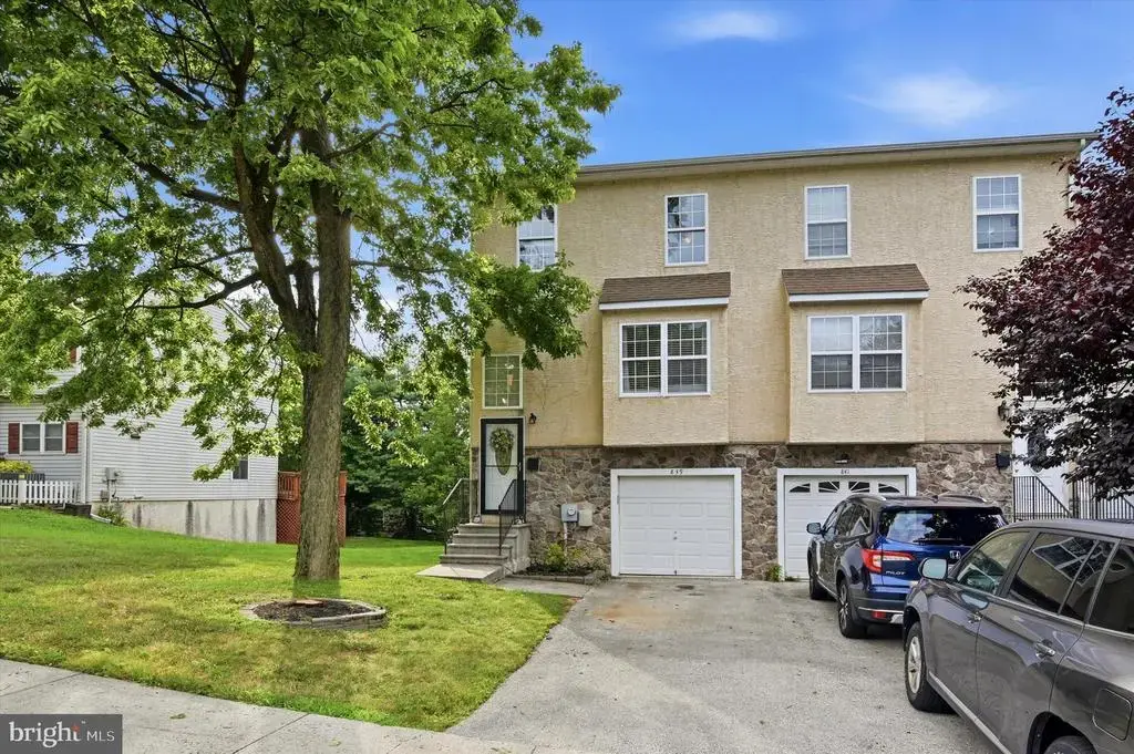 839 High St, NORRISTOWN