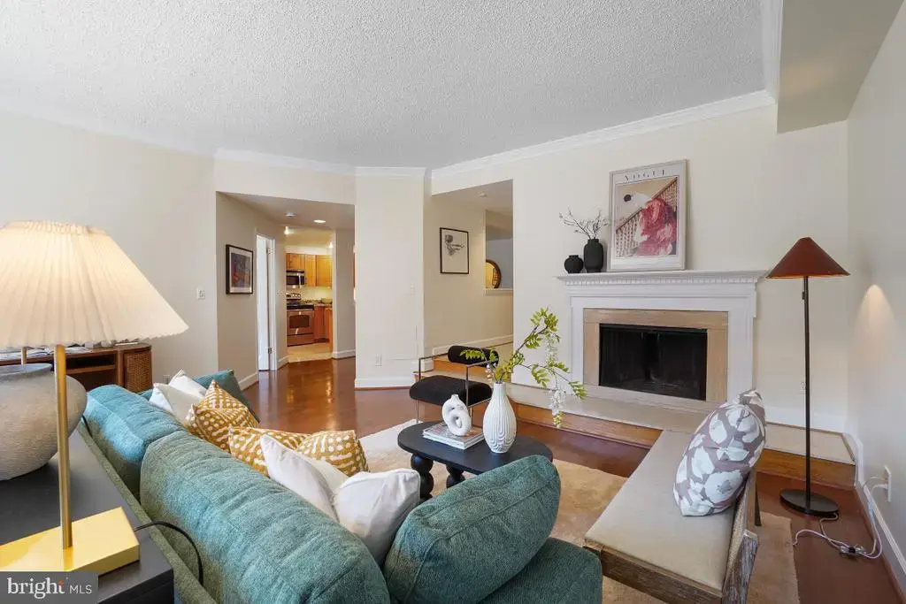 1080 Wisconsin Ave Nw #1004, WASHINGTON