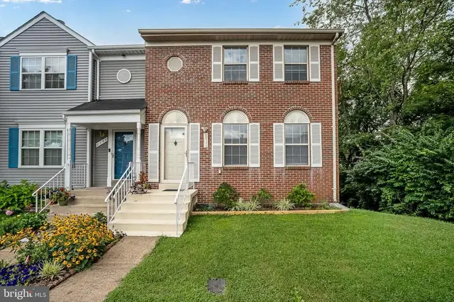 8711 Ditmars Ct, Manassas